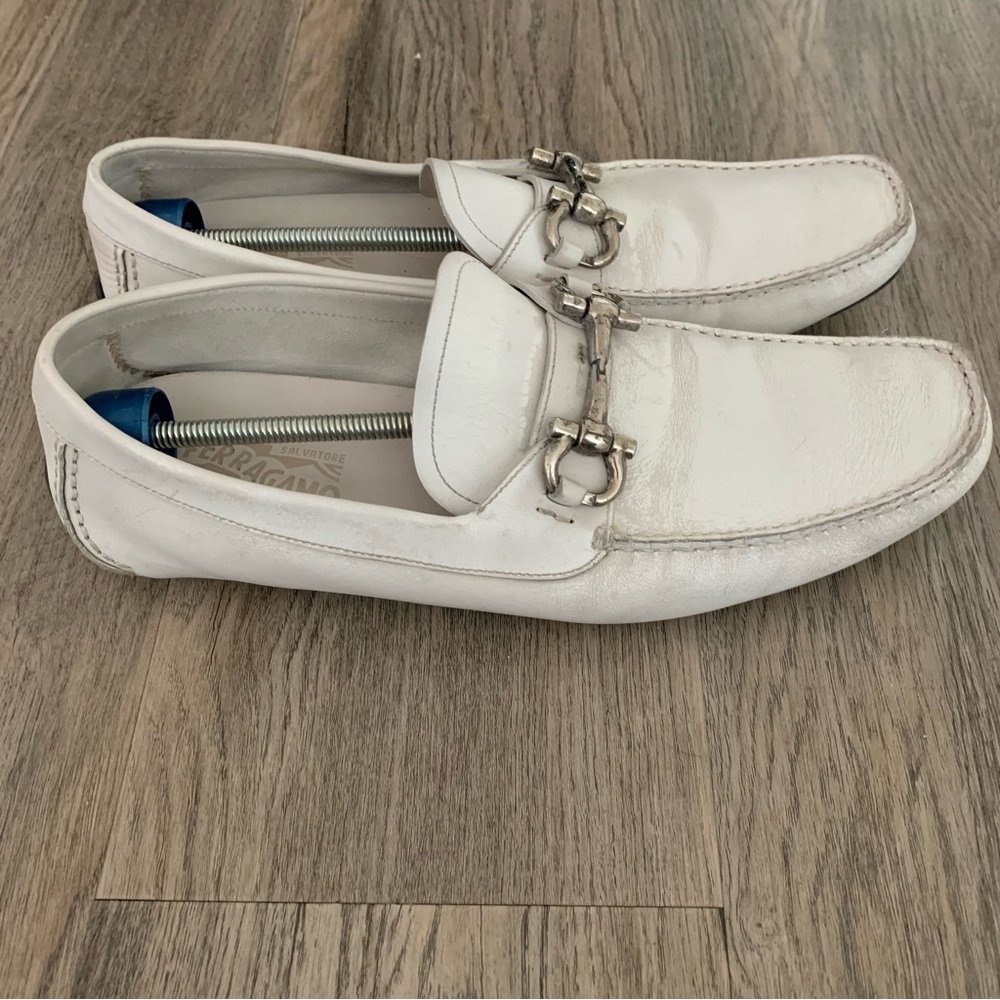 Salvatore Ferragamo White Leather Loafers shoe Mens 11 buckle made in Italy
